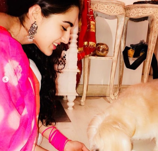 Sara Ali Khan with her dog.