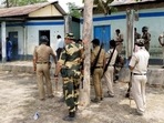 One man was allegedly murdered while four others were shot dead by the central armed police forces, at the Sitalkuchi assembly segment during the fourth phase of polling on April 10.(PTI) One man was allegedly murdered while four others were shot dead by the central armed police forces, at the Sitalkuchi assembly segment during the fourth phase of polling on April 10.(PTI)