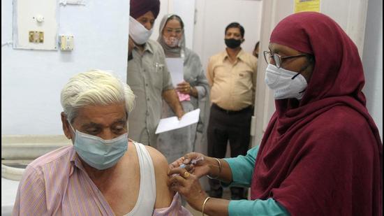 A beneficiary gets Covid vaccine shot at government dispensary in Mohali, Punjab. (File photo)