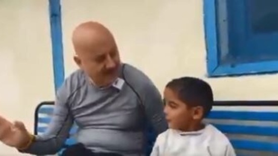 Anupam Kher chats with five-year-old Himanshu.