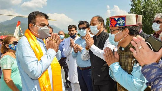 The incident had taken place during the visit of Union minister for road transport and highways Nitin Gadkari in Kullu on June 23. (PTI) The incident had taken place during the visit of Union minister for road transport and highways Nitin Gadkari in Kullu on June 23. (PTI)