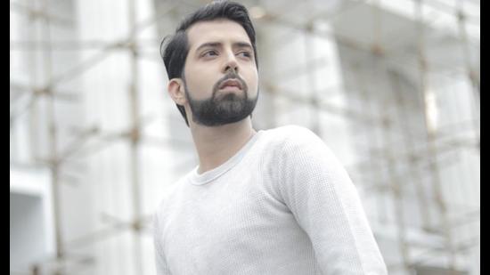 Shreyas Pardiwalla (sourced)
