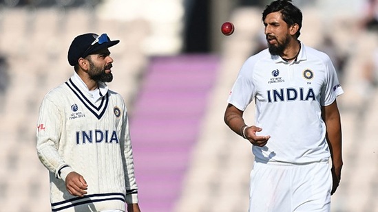 Virat Kohli and Ishant Sharma have a word. (Getty Images)