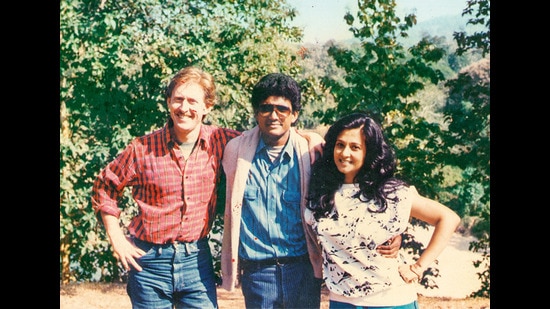 Adil (centre) visiting Tom Alter (left) and Moon Moon Sen on the sets of Gajamukta in Assam Adil (centre) visiting Tom Alter (left) and Moon Moon Sen on the sets of Gajamukta in Assam
