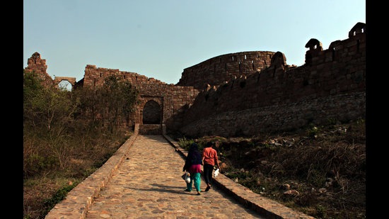Lack of proper signages and access has kept this monument away from the limelight. (Photo: Shivam Saxena/HT) Lack of proper signages and access has kept this monument away from the limelight. (Photo: Shivam Saxena/HT)