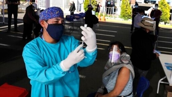According to experts, vaccination is key to containing the spread of the coronavirus pandemic. (AP Photo) According to experts, vaccination is key to containing the spread of the coronavirus pandemic. (AP Photo)