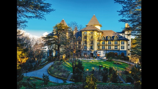 Though Wildflower Hall is a new structure, it builds on the legacy of stately homes in Mashobra