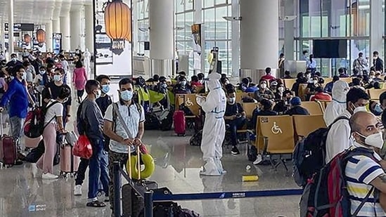 According to the aviation ministry the repatriation exercise, which has brought 2.06 million passengers to India so far, is currently in its 11th phase.(PTI file photo)