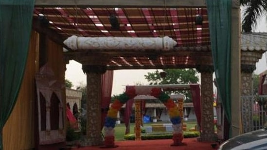 Banquet halls will only be allowed to open for weddings, the DDMA’s rules said. (HT file photo. Representative image) Banquet halls will only be allowed to open for weddings, the DDMA’s rules said. (HT file photo. Representative image)