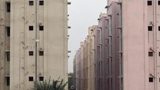 In 2019, the DDA started the work in land pooling areas. (Amal KS/HT file photo) In 2019, the DDA started the work in land pooling areas. (Amal KS/HT file photo)