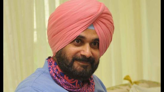 Sidhu to meet Rahul, Priyanka on Tuesday Sidhu to meet Rahul, Priyanka on Tuesday