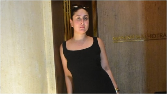 Kareena Kapoor Khan was snapped outside fashion designer Manish Malhotra's house in Mumbai today. The actor set the temperature soaring with her sexy black look.(Varinder Chawla)