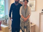 Navjot Singh Sidhu with Priyanka Gandhi Vadra (twitter.com/sherryontop) Navjot Singh Sidhu with Priyanka Gandhi Vadra (twitter.com/sherryontop)