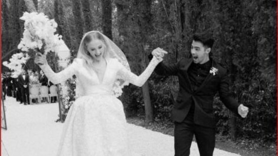Sophie Turner and Joe Jonas celebrate two years of Las Vegas wedding with  unseen photos, Priyanka Chopra makes a cameo – GirlandWorld