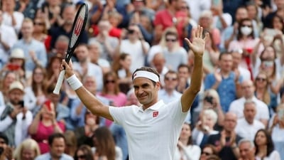Switzerland's Roger Federer celebrates winning his second-round match against France's Richard Gasquet (REUTERS)