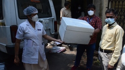 This grant will provide India with cold chain equipment (CCE), including cold-storage facilities, to ensure vaccines reach all, a UNICEF statement said. In picture: Covid vaccines being transported from cold storage facility. (HT Photo )