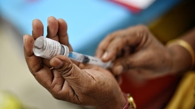 The Chief Secretary highlighted that the GCC countries do not allow those who received two doses of Covaxin as the vaccine does not have the approval of the World Health Organization. (HT Photo)