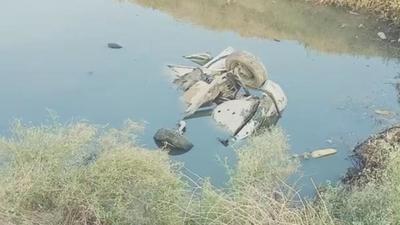 One of the cars involved in the fatal mishap fell into a nearby pond. (HT PHOTO)