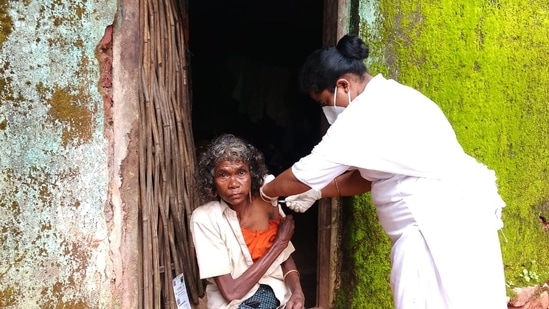 The tribal leaders were convinced to get vaccinated first so that the rest could follow.