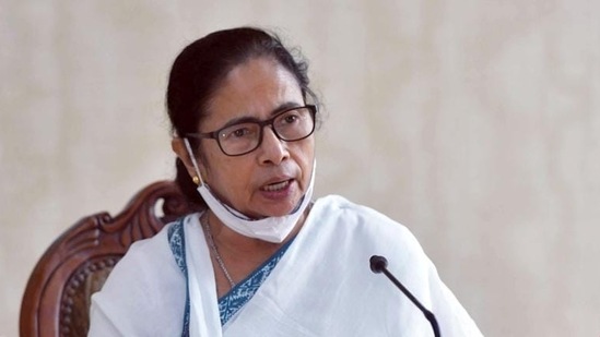 Banerjee and Ghatak missed their deadlines to respond to the CBI plea. On June 9, the high court declined to take the affidavits on record.(ANI file photo) Banerjee and Ghatak missed their deadlines to respond to the CBI plea. On June 9, the high court declined to take the affidavits on record.(ANI file photo)