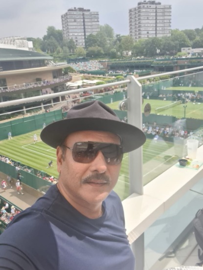 Ravi Shastri watches Federer's match at Wimbledon. (Twitter)