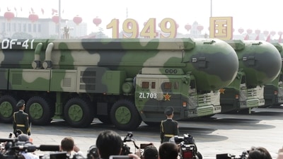 Military vehicles carrying DF-41 intercontinental ballistic missiles travel past Tiananmen Square in Beijing in October 2019. (File Photo / REUTERS) Military vehicles carrying DF-41 intercontinental ballistic missiles travel past Tiananmen Square in Beijing in October 2019. (File Photo / REUTERS)