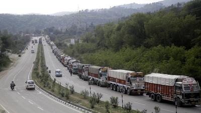 Jammu-Srinagar national highway on the outskirts of Jammu. (Representational image/HT Archive) Jammu-Srinagar national highway on the outskirts of Jammu. (Representational image/HT Archive)