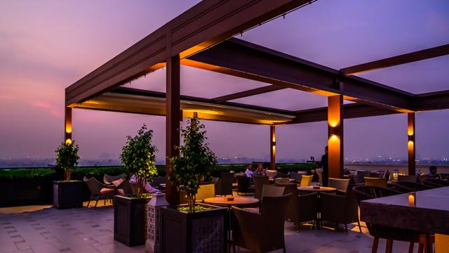 Try the world cuisine at Cirrus 9, The Oberoi Delhi. Try the world cuisine at Cirrus 9, The Oberoi Delhi.