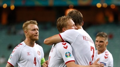 Soccer Football - Euro 2020 - Quarter Final - Czech Republic v Denmark - Baku Olympic Stadium, Baku, Azerbaijan - July 3, 2021 Denmark's Kasper Dolberg celebrates scoring their second goal with Jannik Vestergaard Pool via REUTERS/Valentyn Ogirenko (Pool via REUTERS)