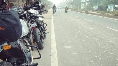 Kolkata to Digha: This is one of the best weekend getaway destinations for the people of West Bengal. Enjoy some lip-smacking seafood at the shacks by the beach or take a dip in the hotel pool.  (Instagram/@mr.motosplit)