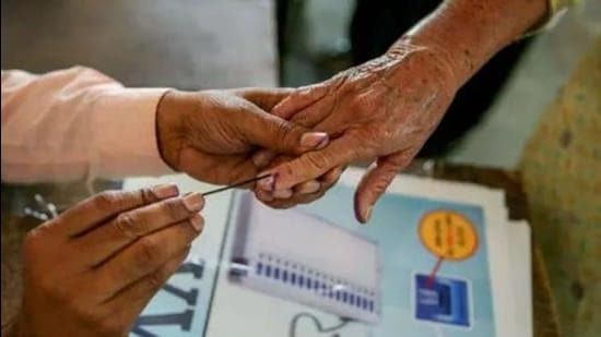 SEC gears to advance Bihar panchayat poll schedule by holding election from August SEC gears to advance Bihar panchayat poll schedule by holding election from August