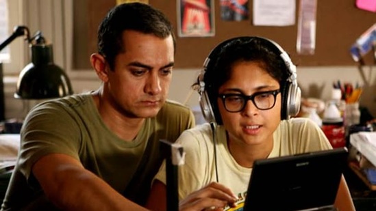 In 2006, Aamir Khan and Kiran Rao tied the knot. In 2011, Aamir Khan starred in Kiran Rao's directorial debut Dhobi Ghat.