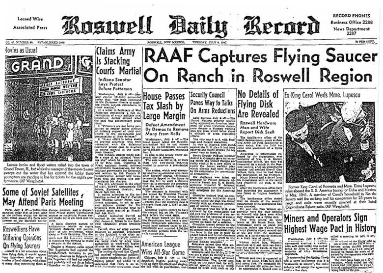 The last time the US government made a significant statement on extra-terrestrial life, it was at Roswell. On July 2, 1947, a craft crashed at a ranch near the town of Roswell in New Mexico. Six days later, the Roswell Army Air Field issued a press release stating that they recovered a “flying disc” at the site. The statement was then retracted and replaced with what remains the official version: it was a weather balloon that crashed. The last time the US government made a significant statement on extra-terrestrial life, it was at Roswell. On July 2, 1947, a craft crashed at a ranch near the town of Roswell in New Mexico. Six days later, the Roswell Army Air Field issued a press release stating that they recovered a “flying disc” at the site. The statement was then retracted and replaced with what remains the official version: it was a weather balloon that crashed.