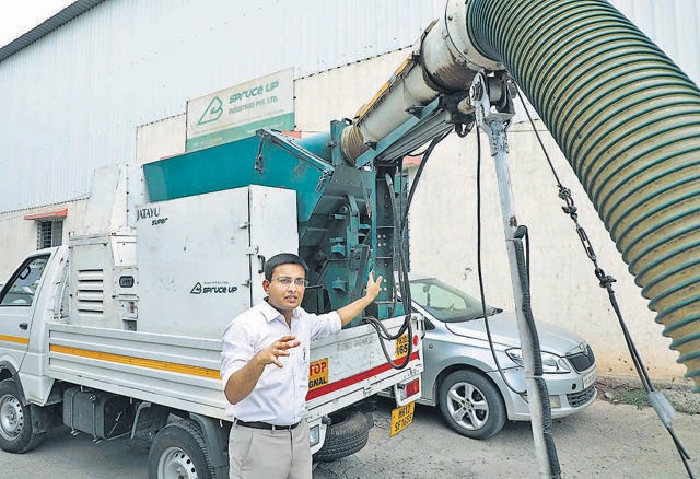 Abhishek Shelar, founder of Spruce Up, outside his office premises on the Undri -Pisoli road, in Kondhwa. (RAHUL RAUT/HT) Abhishek Shelar, founder of Spruce Up, outside his office premises on the Undri -Pisoli road, in Kondhwa. (RAHUL RAUT/HT)