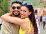 Gauahar Khan pairs chic outfit with a <span class='webrupee'>₹</span>81k bag for honeymoon with Zaid Darbar(Instagram/@gauaharkhan) Gauahar Khan pairs chic outfit with a <span class='webrupee'>₹</span>81k bag for honeymoon with Zaid Darbar(Instagram/@gauaharkhan)
