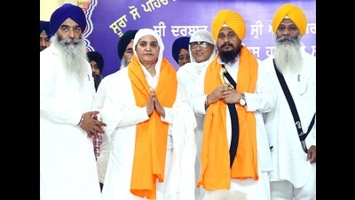 Akal Takht acting jathedar Giani Harpreet Singh and SGPC chief Jagir Kaur during a function at the Golden Temple in Amritsar.