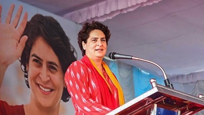 Priyanka highlighted that Congress workers helped migrant workers, arranged oxygen cylinders, concentrators, medical and ration kits for the people who were in need of these during the Covid-19 pandemic. (PTI Photo) Priyanka highlighted that Congress workers helped migrant workers, arranged oxygen cylinders, concentrators, medical and ration kits for the people who were in need of these during the Covid-19 pandemic. (PTI Photo)