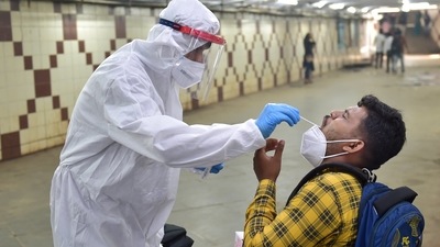 Karnataka on Sunday reported 1,564 fresh Covid-19 cases, 4,775 patient discharges. (PTI) Karnataka on Sunday reported 1,564 fresh Covid-19 cases, 4,775 patient discharges. (PTI)