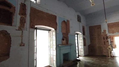 La Martiniere College restoration: Tales of time under layers of plaster La Martiniere College restoration: Tales of time under layers of plaster