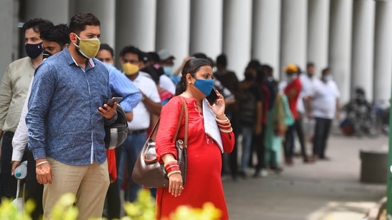 Commuters queued to enter Rajiv Chowk Metro station in New Delhi on July 2. The daily toll due to the viral disease meanwhile witnessed a rise, as Delhi recorded seven new Covid-19 related fatalities on July 4, as against five from the previous 24-hour bulletin.(Raj K Raj / HT Photo)
