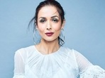 Malaika Arora suggests simple exercises to reduce belly fat, get sculpted abs