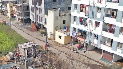 Housing sales in Mumbai and Bengaluru grew during the second quarter of 2021 as against the other five cities that JLL India tracks. Housing sales in Mumbai and Bengaluru grew during the second quarter of 2021 as against the other five cities that JLL India tracks.