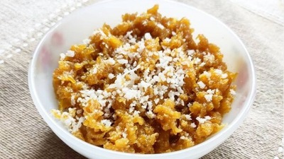 Pumpkin halwa: You cannot say no to halwa if you are a fan of anything sweet. Top it with some roasted coconut and crunchy almonds and enjoy.  (Instagram/@the_sweet_goodness)