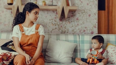 Jude Anthany Joseph’s Sara’s is centered around Anna Ben's character. Jude Anthany Joseph’s Sara’s is centered around Anna Ben's character.