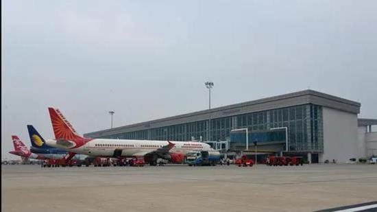Government increases domestic flight capacity to 65% from 50% Government increases domestic flight capacity to 65% from 50%