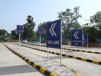 The parking facility located at gate 6 of the metro station is exclusively cashless. It can accommodate 55 four-wheelers and 174 two-wheelers.(DMRC/Twitter) The parking facility located at gate 6 of the metro station is exclusively cashless. It can accommodate 55 four-wheelers and 174 two-wheelers.(DMRC/Twitter)