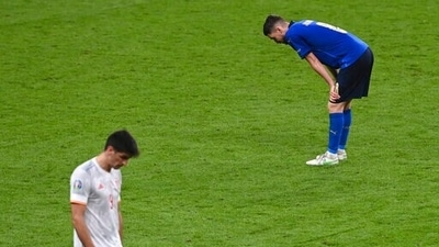 Italy's Jorginho and Spain's Gerard, left, react at the end of extra time during the Euro 2020 soccer championship semifinal match between Italy and Spain at Wembley stadium in London, Tuesday, July 6, 2021. (Facundo Arrizabalaga/Pool Photo via AP) (AP) Italy's Jorginho and Spain's Gerard, left, react at the end of extra time during the Euro 2020 soccer championship semifinal match between Italy and Spain at Wembley stadium in London, Tuesday, July 6, 2021. (Facundo Arrizabalaga/Pool Photo via AP) (AP)