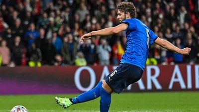 Italy's Manuel Locatelli shots and misses a penalty kick during the Euro 2020 soccer championship semifinal match between Italy and Spain at Wembley stadium in London, England, Tuesday, July 6, 2021. (Justin Tallis/Pool Photo via AP) (AP) Italy's Manuel Locatelli shots and misses a penalty kick during the Euro 2020 soccer championship semifinal match between Italy and Spain at Wembley stadium in London, England, Tuesday, July 6, 2021. (Justin Tallis/Pool Photo via AP) (AP)