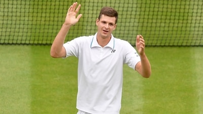 Wimbledon -  Poland's Hubert Hurkacz celebrates winning his fourth-round match against Russia's Daniil Medvedev. (REUTERS)