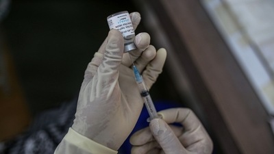 The chief medical superintendent of the hospital said that they received 3,000 Covid-19 vaccine doses on Monday.